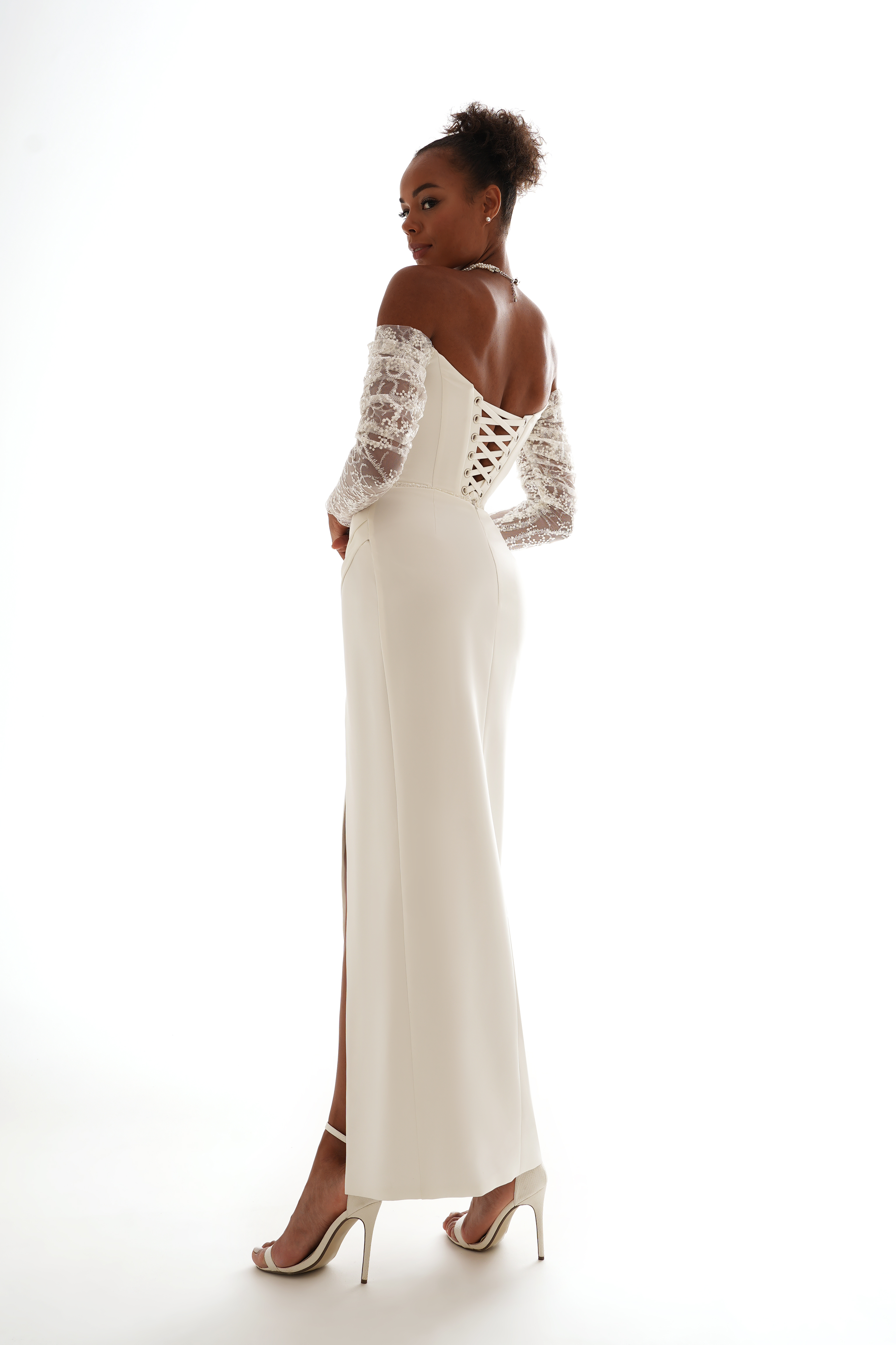 Junier  Ivory